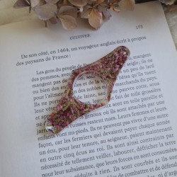 Bague de lecture en résine et fleurs séchées de Bruyère.