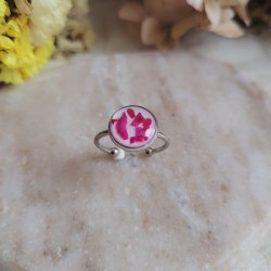 Bague fine en acier inoxydable et fleur séchée de pétale de Rose