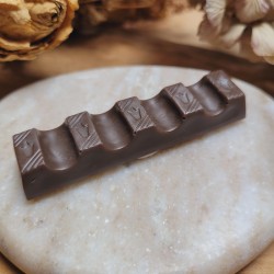 Magnet barre chocolatée ultra réaliste en résine.
