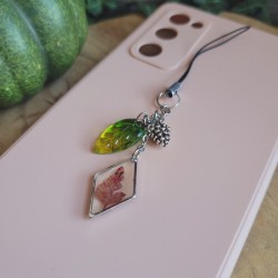 Bijoux de téléphone pendentif losange avec feuille séchée de Géranium.