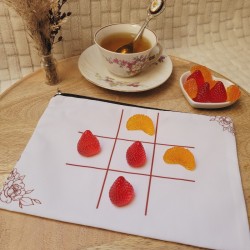 TIC TAC TOE - Jeu de Morpion artisanal avec pions en forme de fraises et clémentines