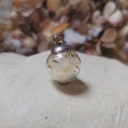 Pendentif sphère 1.8 cm en verre et fleurs séchées de Pissenlit.