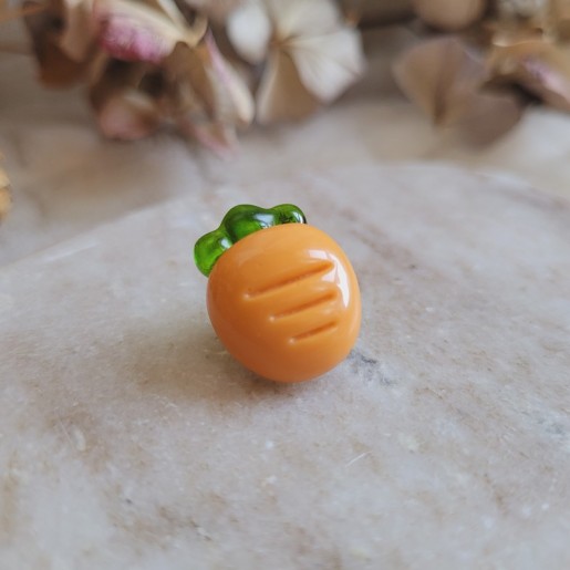 Magnet mini carotte en résine - Collection de Pâques.